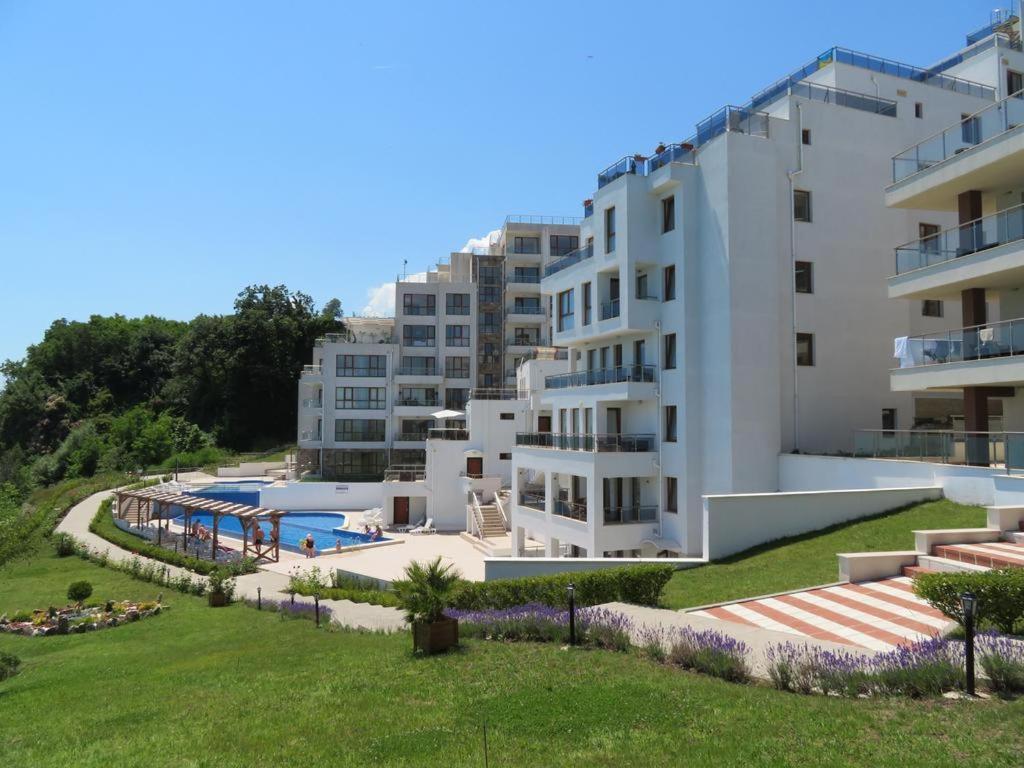 Byala Vista Loreta Apartments Exteriér fotografie