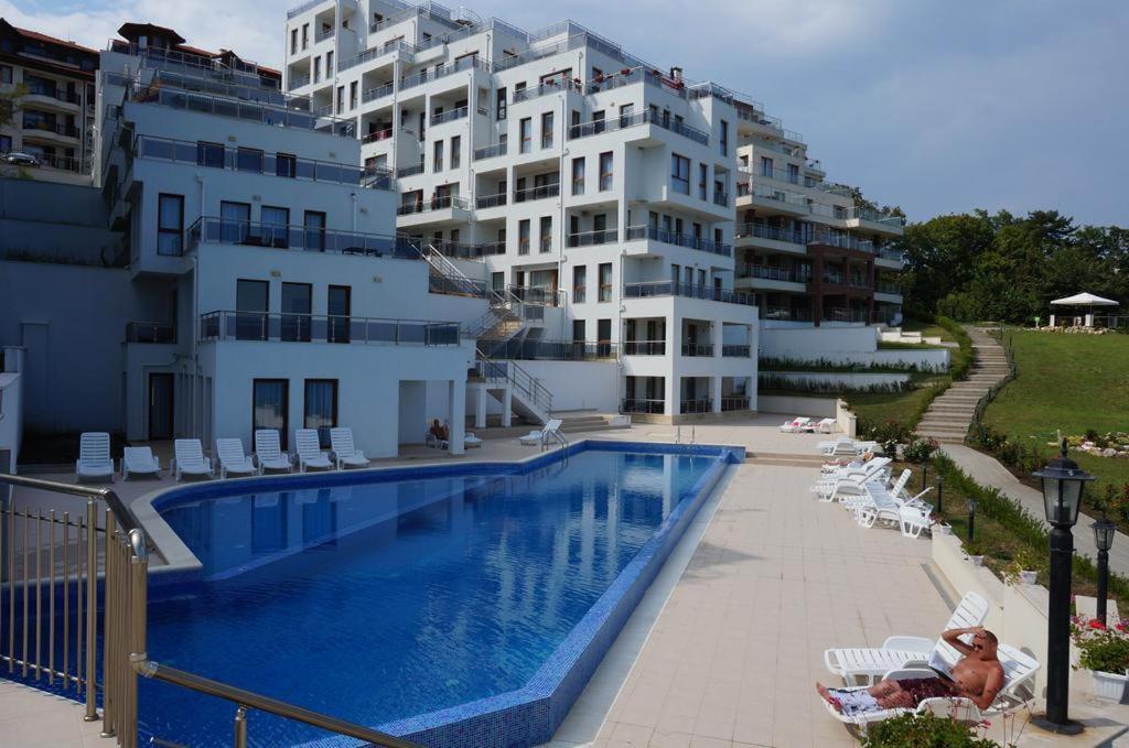 Byala Vista Loreta Apartments Exteriér fotografie